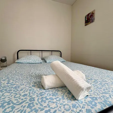 Apartment Pelleport - T2 Avec 1 1 Canape Lit 1 Salle De Bain Bordeaux