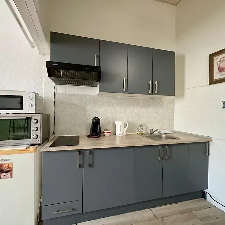 Pelleport - T2 Avec 1 1 Canape Lit 1 Salle De Bain Apartmán